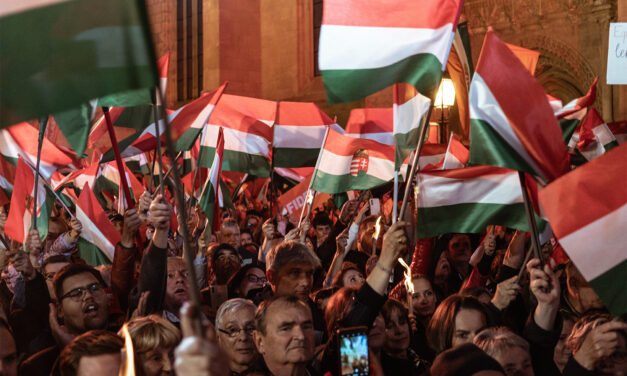 Orbán: Remélem, annyira fáradtak, mint én. Ha nem, akkor az baj