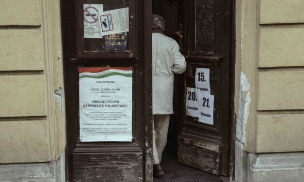 Hangulatjelentés a magyarországi szavazóhelyekről (Fotógaléria)