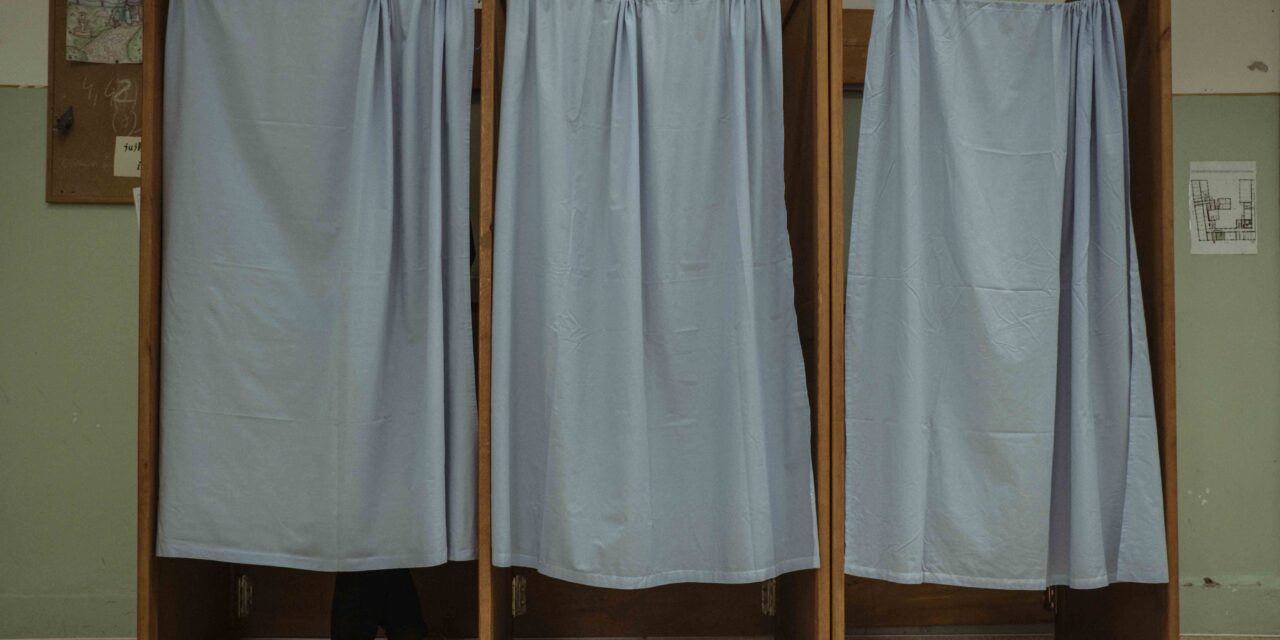 Három közvélemény-kutató is kétharmados többséget jelez a Tiszának