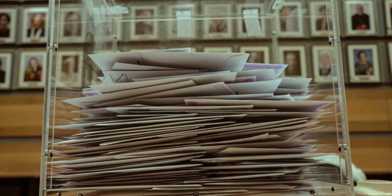 <span class="entry-title-primary">Történelmi rekordok dőltek meg a magyarországi választásokon</span> <span class="entry-subtitle">Cikkünk folyamatosan frissül</span>