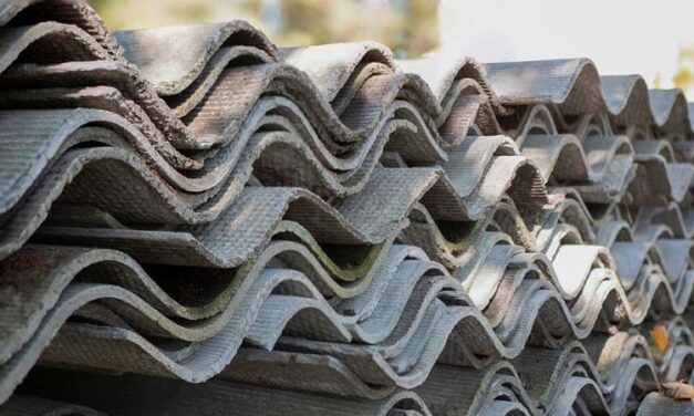 Azbesztlemezeket raktározott a szabadkai férfi, letartóztatták