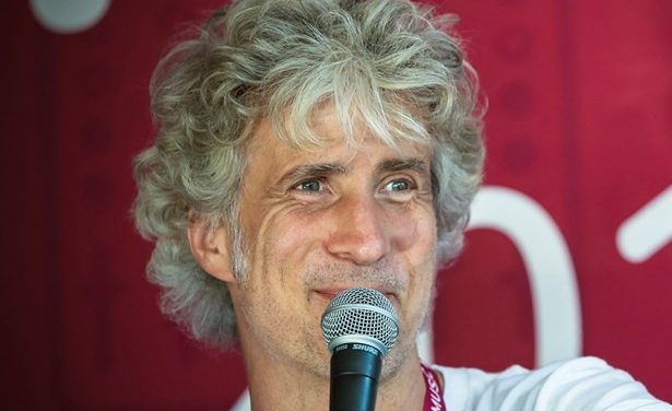 A lemezlovasból lett kecskepásztor