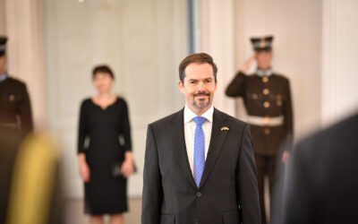 Magyarország lettországi nagykövete állást foglalt, de nem azon az oldalon, ahol a kormány elvárná