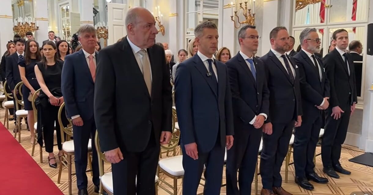 Megalakult a Tisza-kormány