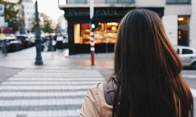 Nemcsak a sofőröket, hanem a gyalogosokat is büntetik
