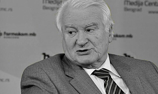 Meghalt Dragoljub Mićunović