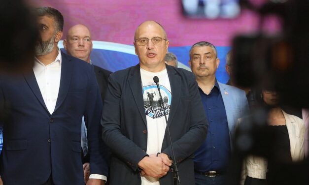 Munkáspárt: Nem vagyunk fantomlista