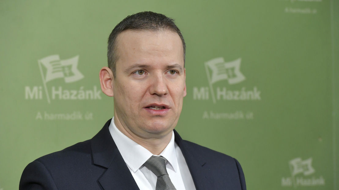 A Mi Hazánk frakciója kivonult az Országgyűlés üléséről a himnusz miatt