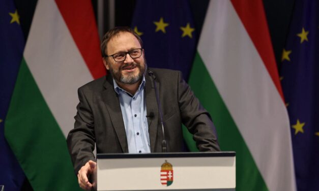 Magyarország szeretne áttérni az euróra