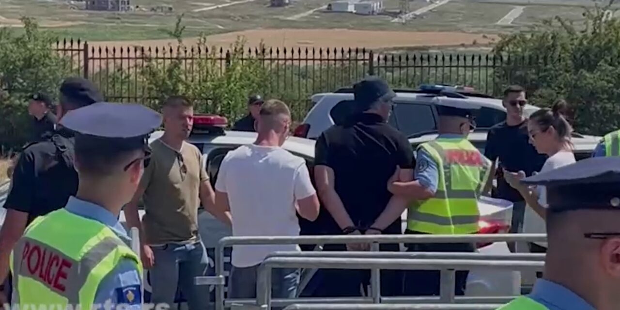 Harminchat szerbet vettek őrizetbe Koszovón, köztük egy kiskorút is