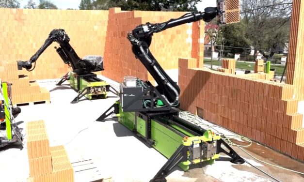 Egy kőművesrobot hat szakmunkást is képes helyettesíteni (videóval)