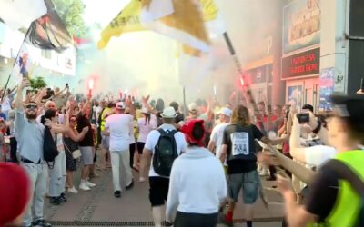 Tűzijátékkal várták a gyalogló egyetemistákat Kraljevóban A Vid-napi program 18 órakor kezdődik
