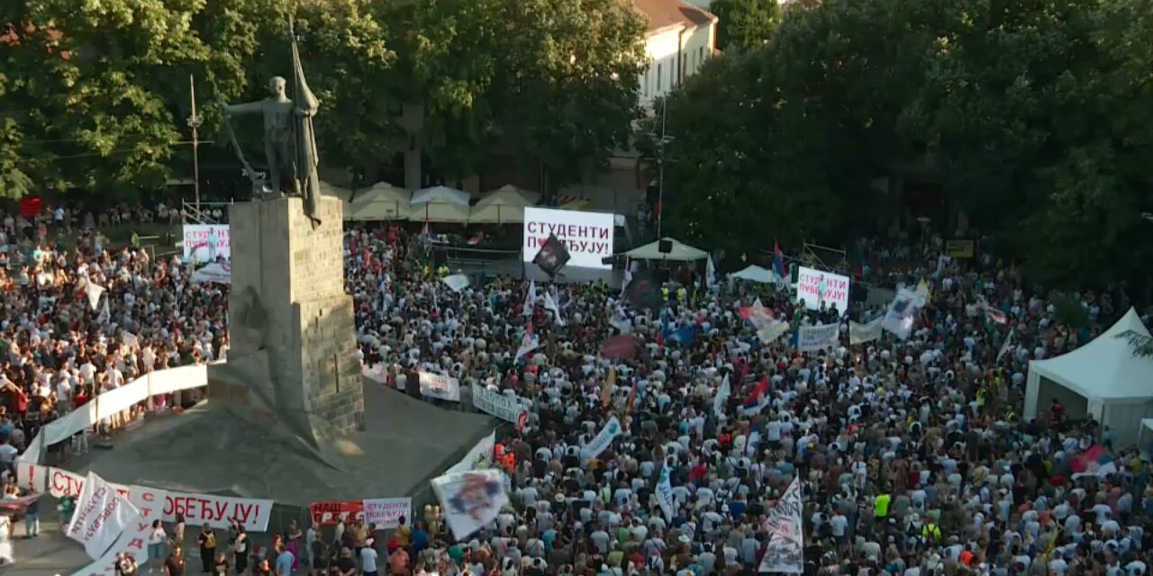 <span class="entry-title-primary">„Közeleg a Szerb Haladó Párt uralkodásának vége, az egyetemisták győznek!”</span> <span class="entry-subtitle">Véget ért a Vid-napi kraljevói egyetemista megmozdulás - Koszovó volt a rendezvény középpontjában</span>