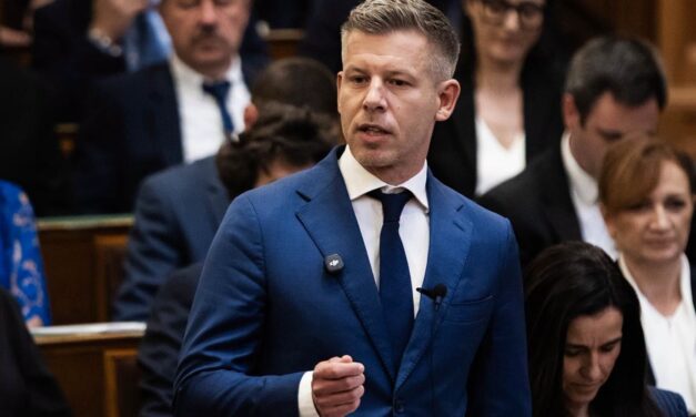 A társadalom többsége elégedett a Magyar-kormány eddigi teljesítményével