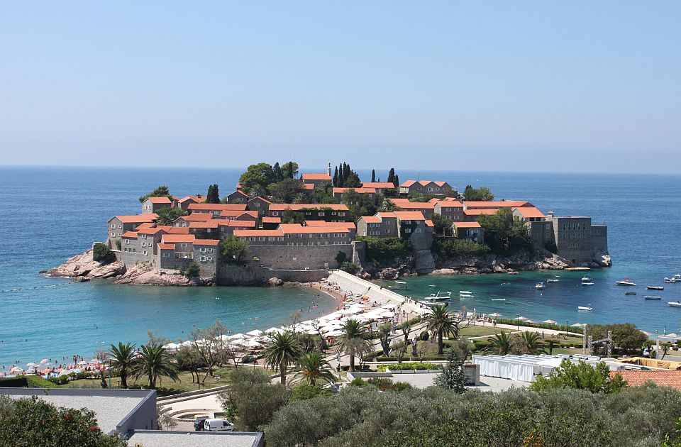 Újra megnyitják a montenegrói Sveti Stefant