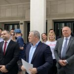 „A humanitás teljes hiánya jelenik meg a felmondásokban”