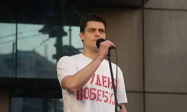 Elítélték Andrej Tankót hivatalos személy munkájának akadályozása miatt