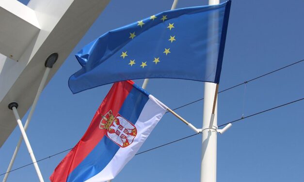 „Európai úton vagyunk egy Európa-ellenes kormánnyal”