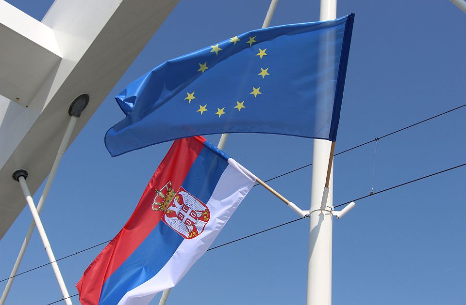 <span class="entry-title-primary">Szerémség az EU fejlesztési stratégiájának részévé válhat</span> <span class="entry-subtitle">Egyelőre nem ismert, mely projektek kapnak prioritást</span>