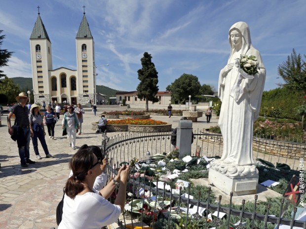 Őrizetbe vettek egy férfit, akit a međugorjei Szűzanya-szobrok meggyalázásával gyanúsítanak