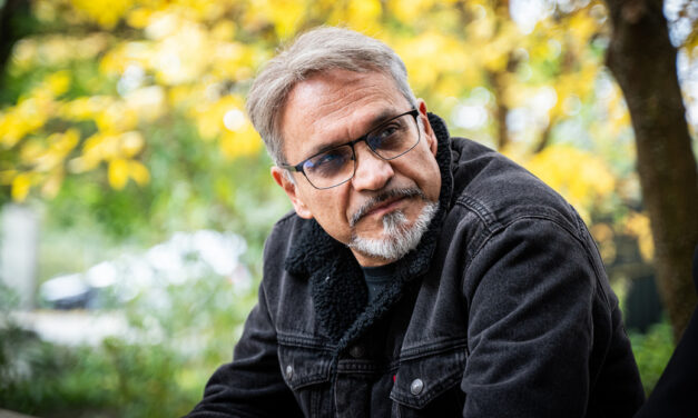 Elhunyt Szolnoki Péter, a Bon-Bon frontembere