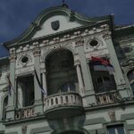 Tényleg leszakadt a plafon a nagybecskereki Városháza Kék Szalonjában?