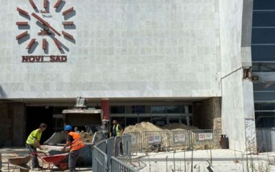 Folyamatban van az újvidéki vasútállomás két szárnyának helyreállítása