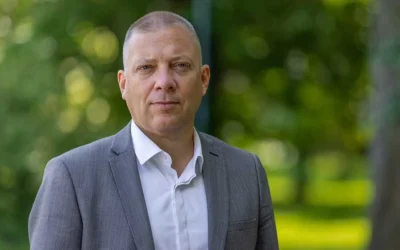 Marton: Pásztor Bálint Vučić és Šešelj radikálisainak a lótifutija