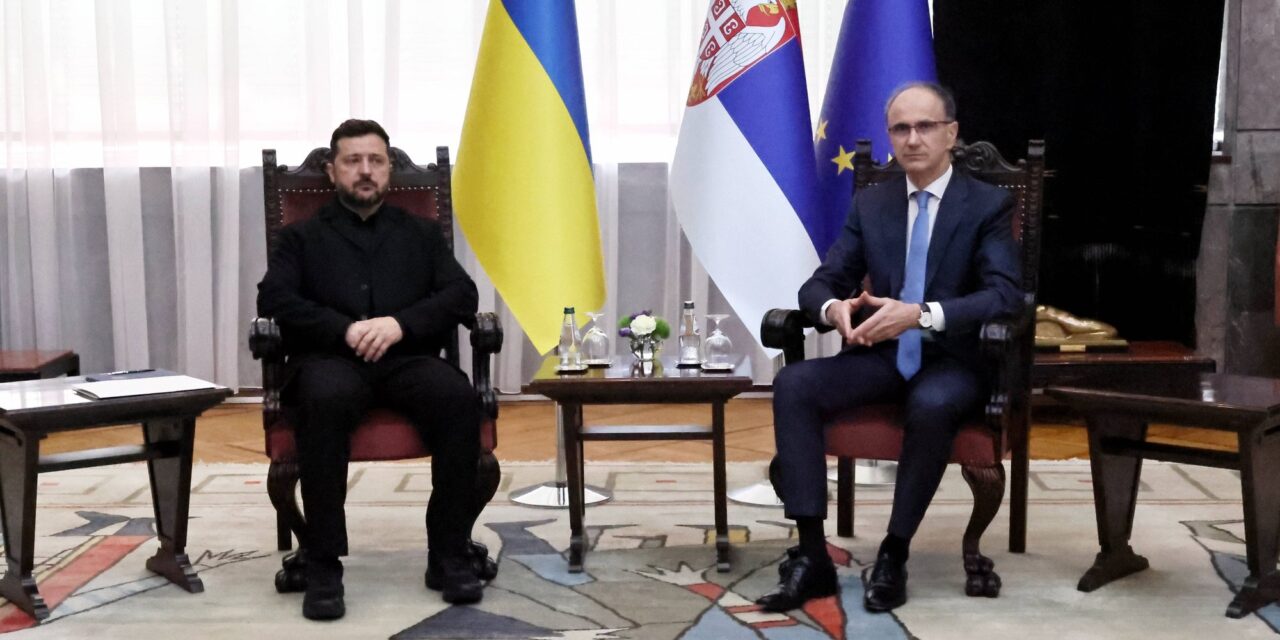 A kétoldalú kapcsolatokról és az ukrajnai helyzetről tárgyalt Zelenszkijjel a szerb kormányfő