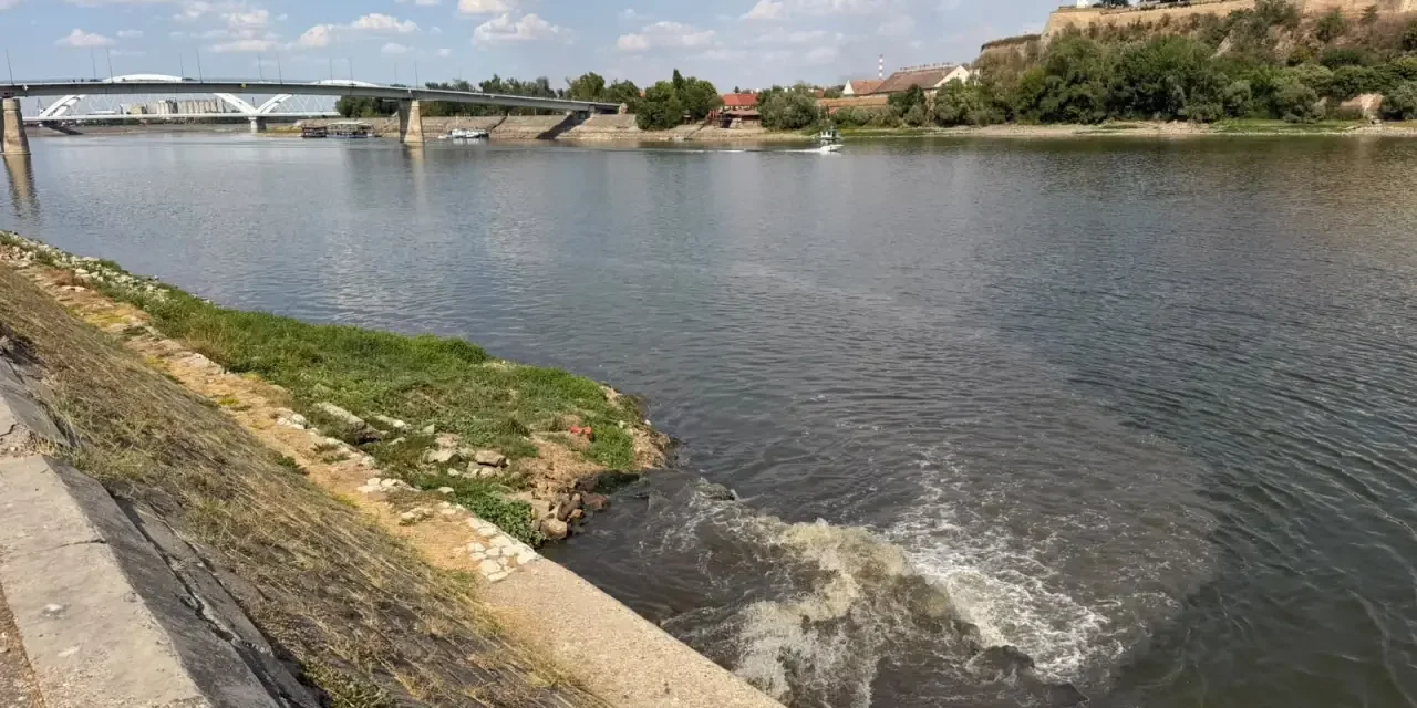 Az alacsony vízállás súlyosbítja a szennyvíz problémáját Újvidéken