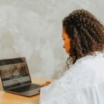 Miért kritikus a weboldal rendszeres karbantartása? (Fotó: www.kreativoldal.hu)