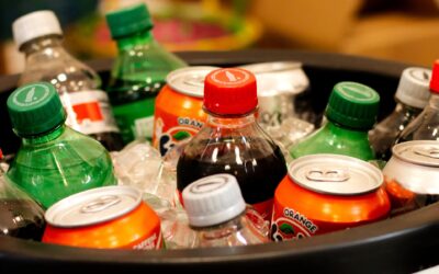 Kötelező kauciót vezetnek be az italos palackokra és dobozokra