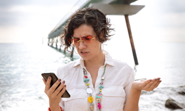 Egyre több turista esik áldozatul az SMS-csalásoknak
