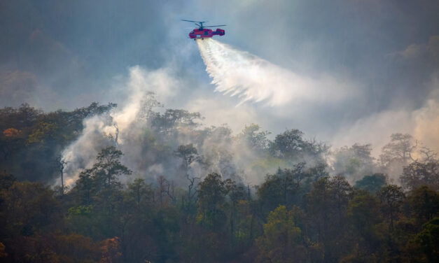 Két tűzoltó helikopter ütközött össze Görögországban