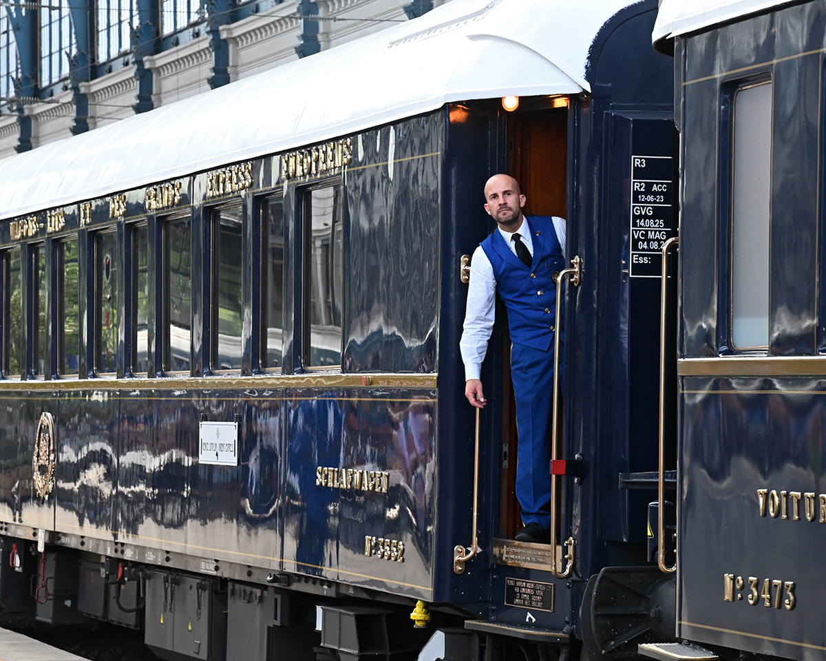 Az Orient Expressz a Nyugati pályaudvaron, Budapesten, 2026 szeptember 27-én (Fotó: Szappanos Veronika/SZMSZ)