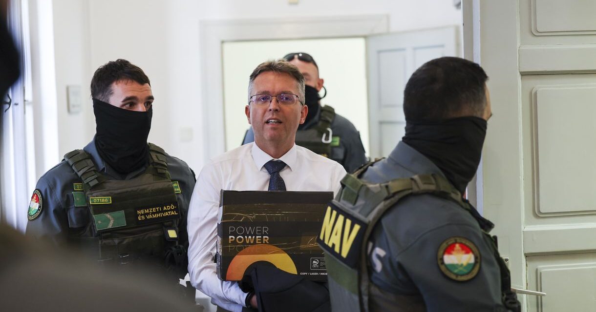 Február elejéig letartóztatásban maradhat Hankó Balázs