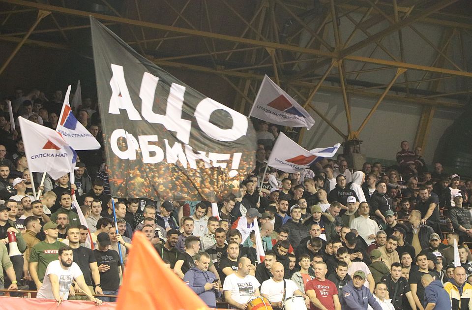 Megtartották a haladók nagygyűlését az Arénában