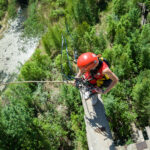 Sziklának csapódott és meghalt egy 21 éves nő bungee jumping közben