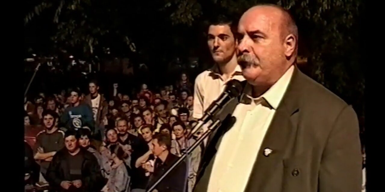 Videófelvételen 2000 forrongó októbere Szabadkán