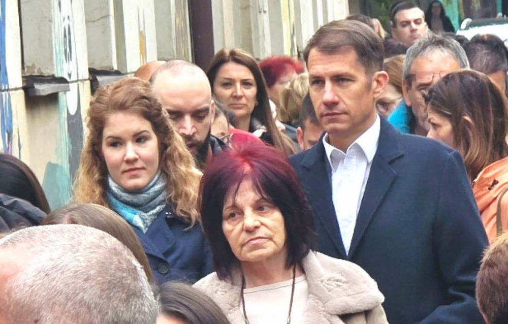Pásztor Bálint is a sorban várakozott