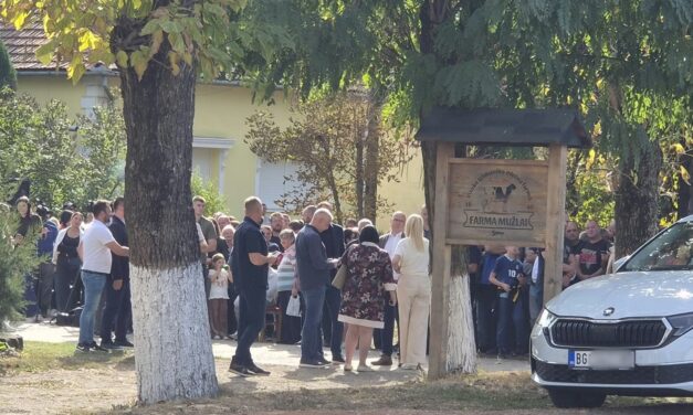 Bácsföldváron járt Vučić, de erről csak a lakájsajtót értesítették
